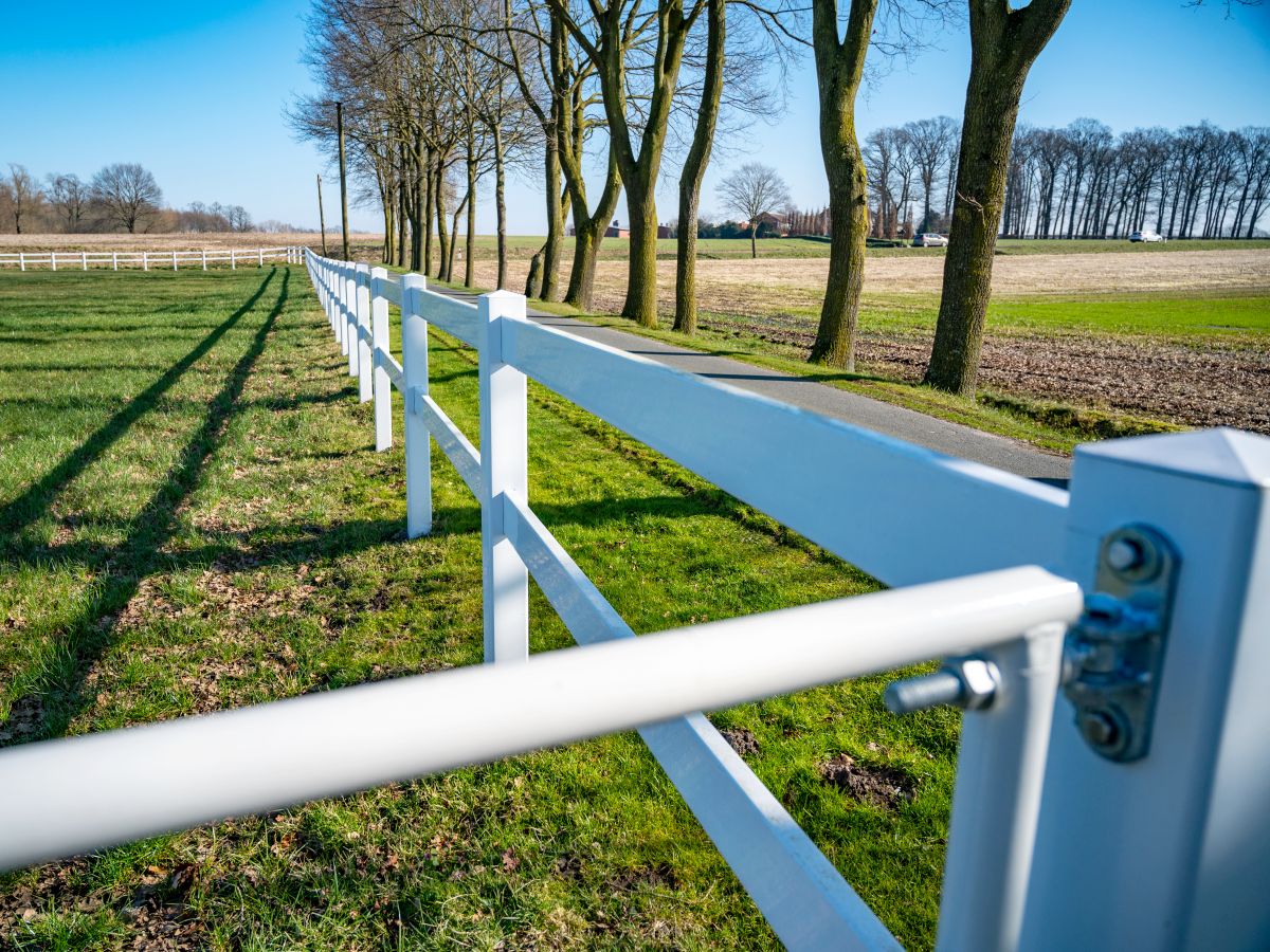 Reitplatz-Einzäunung Ranch S2 – Komplettset 20 × 40 m